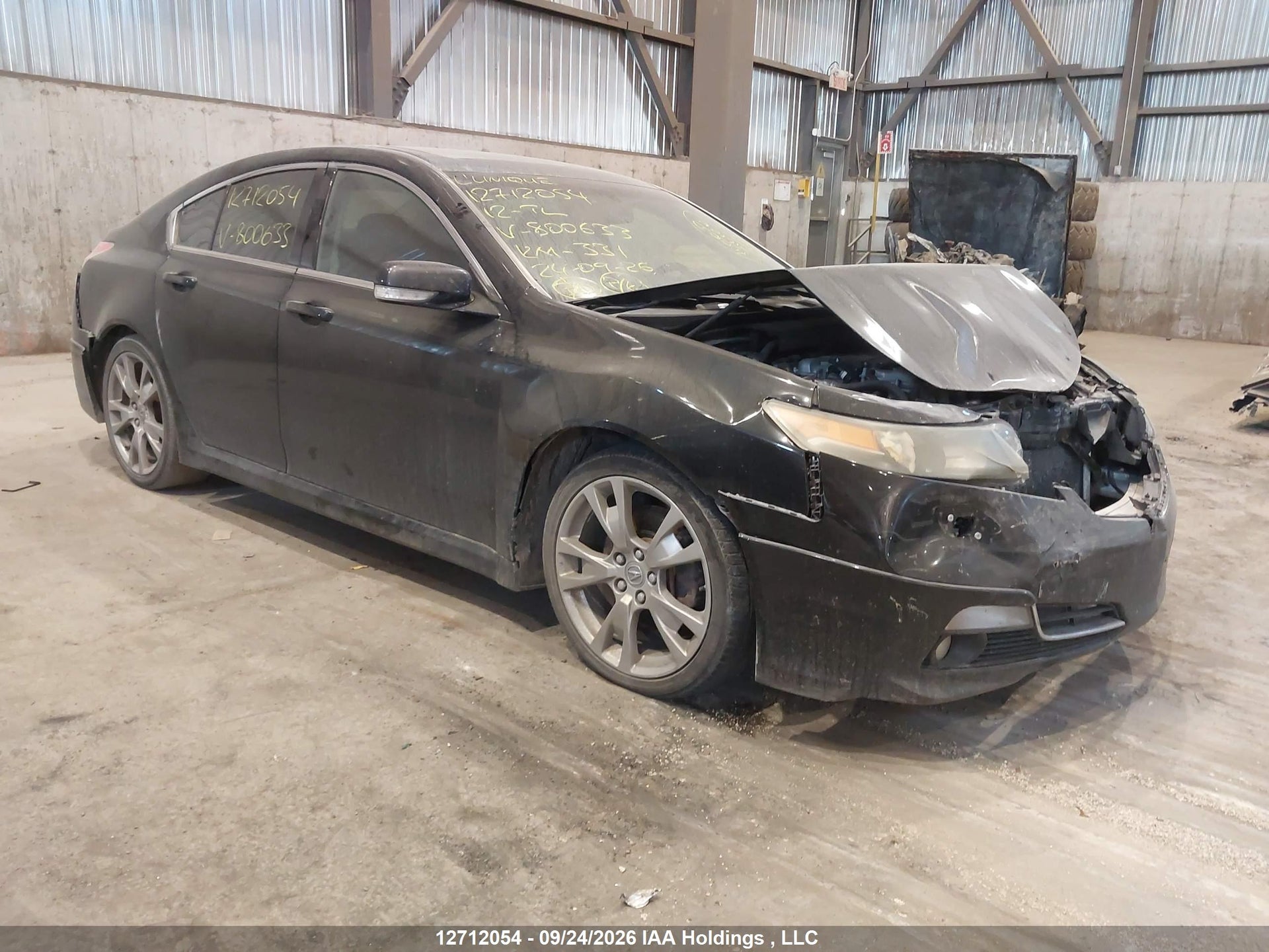 2012 ACURA TL ELITE — VIN 19UUA9F76CA800633 — Front & Rear damage — salvage auction photo — TrueBid 2012 ACURA TL ELITE — VIN 19UUA9F76CA800633 — Front & Rear damage — salvage auction photo — TrueBid